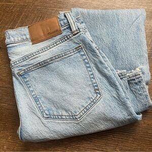 MADEWELL jeans men’s size 28” W by 30” L slim fit straight light wash denim EUC
